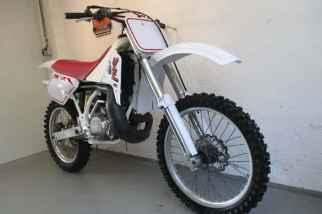 Yamaha YZ 250 (2026) thumbnail 2