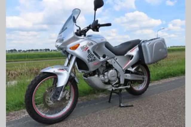 Aprilia Pegaso 650 (1998) thumbnail 6