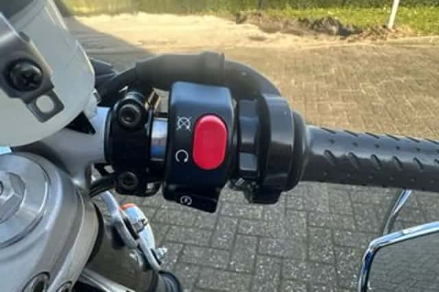 Triumph THRUXTON 900 ORIG.NL! 1E EIG! (2005) thumbnail 5