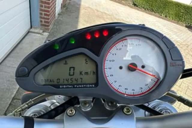 MV Agusta F4 BRUTALE 910 S (2008) thumbnail 4