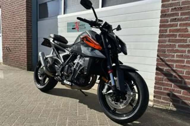 KTM KTM 990 DUKE ARROW (2025) thumbnail 2