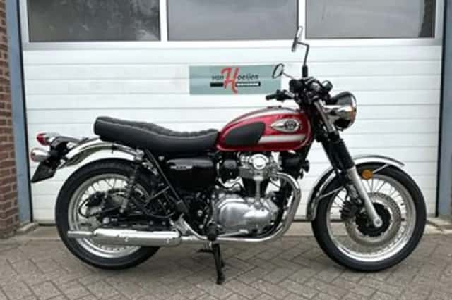 Kawasaki W800 (2022) thumbnail 1