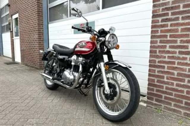 Kawasaki W800 (2022) thumbnail 2