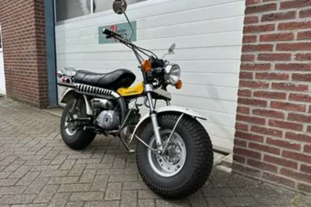 Suzuki RV 90 (1981) thumbnail 2