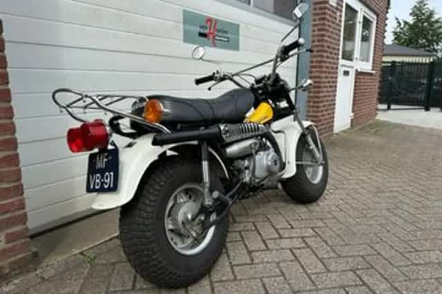 Suzuki RV 90 (1981) thumbnail 3