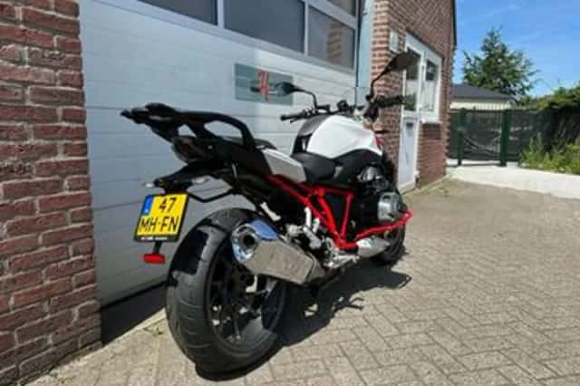 BMW R 1200 R (2016) thumbnail 3