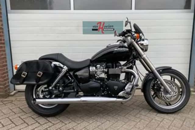 Triumph Speedmaster (2010) thumbnail 1