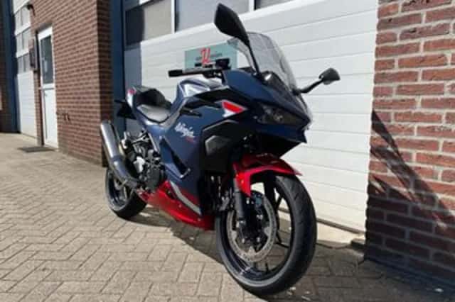 Kawasaki Ninja 500 (2026) thumbnail 2