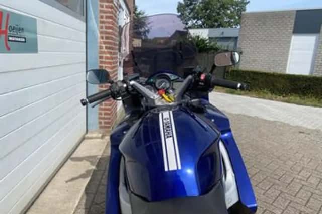 Yamaha FJR1300 (2003) thumbnail 6