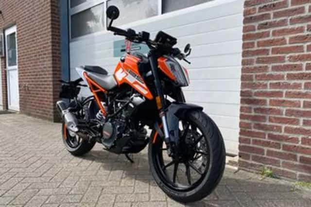 KTM Duke 125 (2018) thumbnail 2