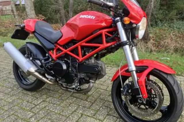 DUCATI MONSTER 695 (2007) thumbnail 1