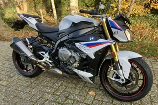 BMW S 1000 R HP uitvoering (2017) thumbnail 1