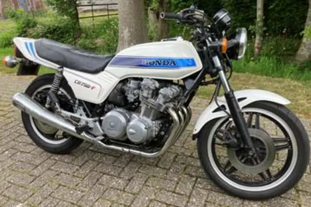 Honda CB 750 F (1981) thumbnail 1