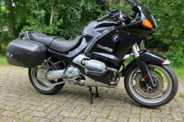 BMW R 1100 RS (1996) thumbnail 1