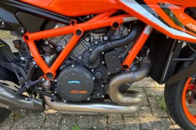 KTM 1290 SuperDuke R (2024) thumbnail 5