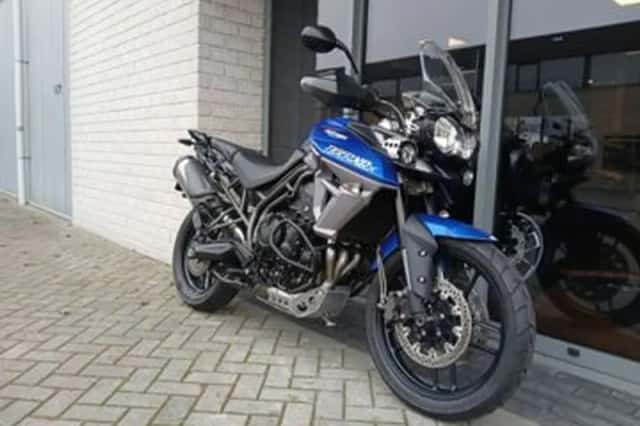 Triumph Tiger XRX (2016) thumbnail 2