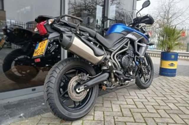 Triumph Tiger XRX (2016) thumbnail 3