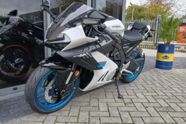 CFMoto 675SR-R (2026) thumbnail 5