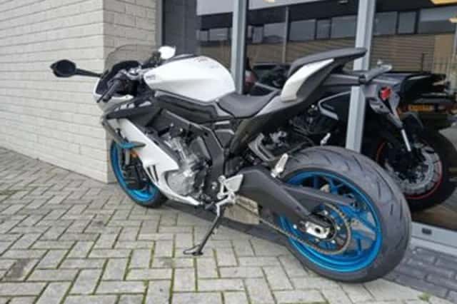 CFMoto 675SR-R (2026) thumbnail 6