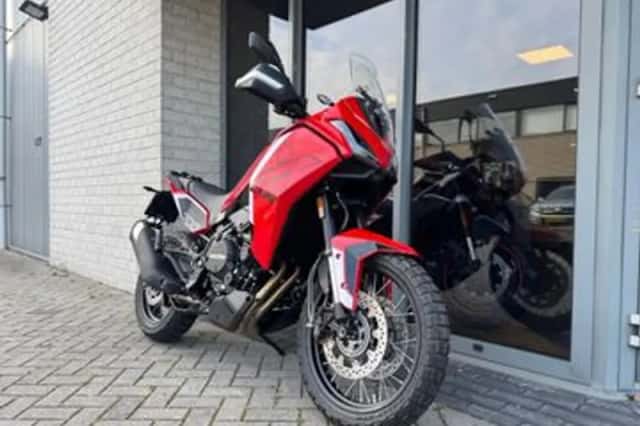 Moto Morini X-cape (2025) thumbnail 2