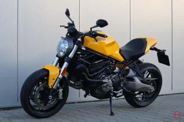 Ducati Monster 821 (2019) thumbnail 5