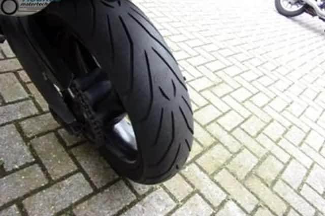 DUCATI MONSTER 696+ (2008) thumbnail 6