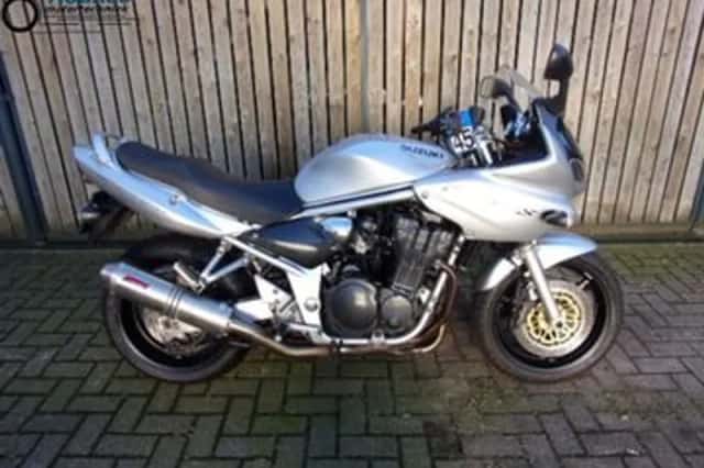 Suzuki GSF 1200 S BANDIT (2001) thumbnail 1