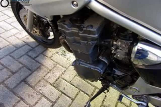 Suzuki GSF 1200 S BANDIT (2001) thumbnail 4