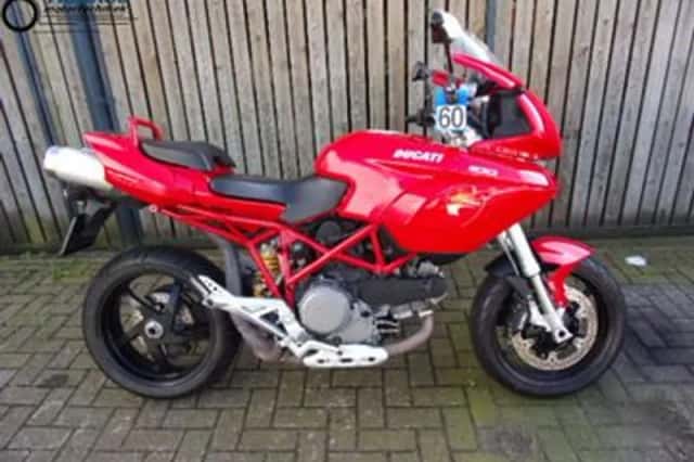 DUCATI MULTISTRADA 1100 (2009) thumbnail 1