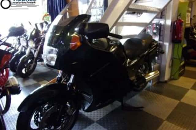 KAWASAKI GTR 1000 (1997) thumbnail 1