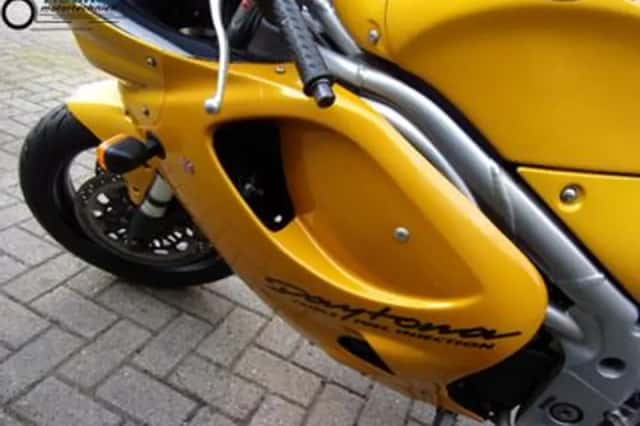 TRIUMPH DAYTONA T 595 (1997) thumbnail 6