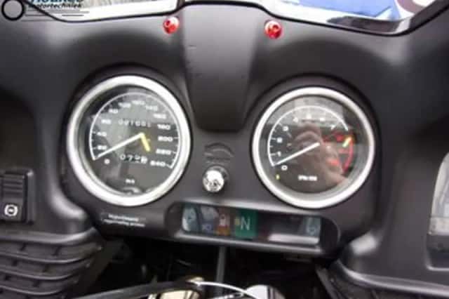 BMW R 1100 RT (2000) thumbnail 3