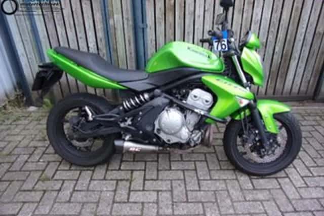 Kawasaki Er-6n (2007) thumbnail 1