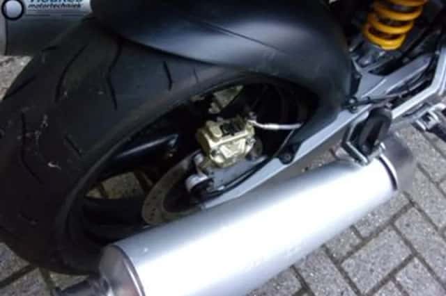 Ducati Monster 620IE (2005) thumbnail 6