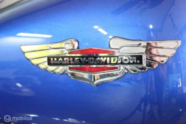 Harley-Davidson 88 FLHRI Road King Classic (2004) thumbnail 6