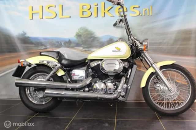 Honda VT 750C Shadow (2002) thumbnail 1