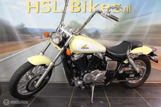 Honda VT 750C Shadow (2002) thumbnail 3