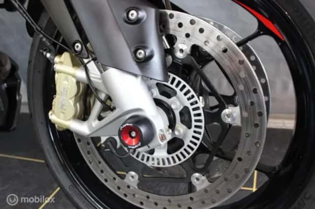 Aprilia Dorsoduro 900 ABS (2018) thumbnail 6