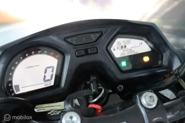Honda CB650F (2015) thumbnail 3