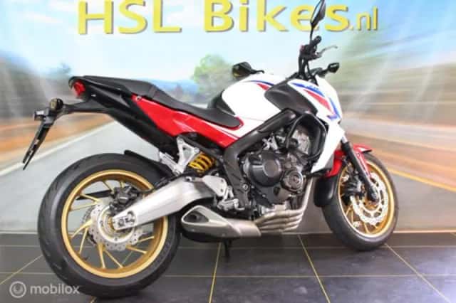 Honda CB650F (2015) thumbnail 6
