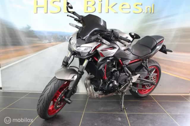 Kawasaki Z650 (2023) thumbnail 2