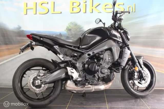 Yamaha MT-09 (2022) thumbnail 4