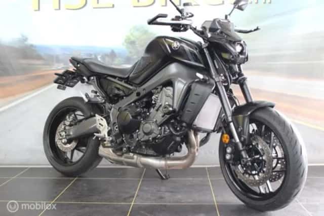Yamaha MT-09 (2022) thumbnail 6