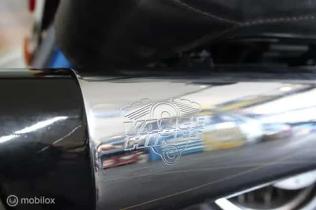Harley-Davidson 96 FLHRC Road King Classic (2010) thumbnail 6