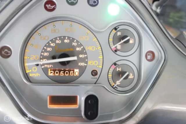 Vespa GTS 300 i.e. Touring (2013) thumbnail 4