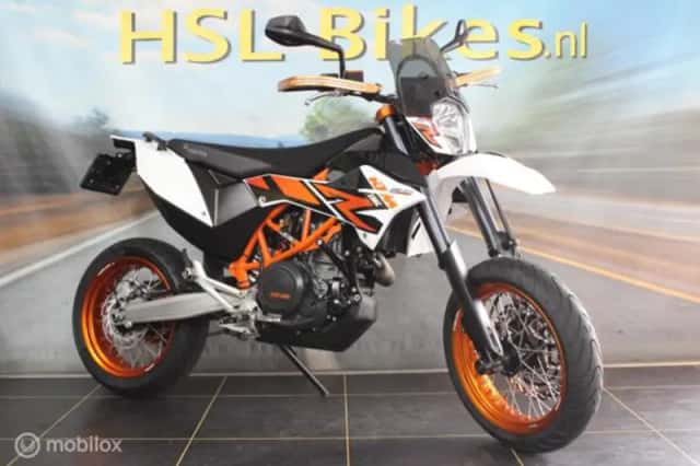 KTM 690 SMC (2014) thumbnail 4