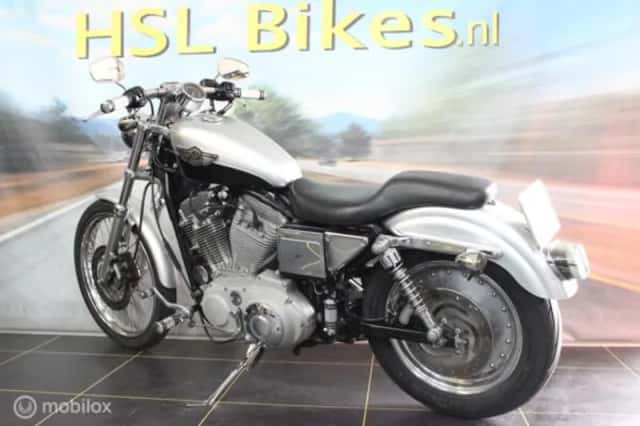 Harley-Davidson Sportster 883 (2003) thumbnail 4