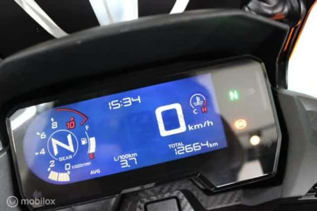 Honda CB500X (2023) thumbnail 3