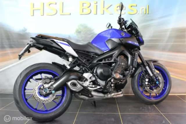 Yamaha MT-09 (2017) thumbnail 5