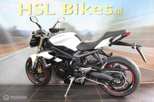 Triumph Street Triple (2013) thumbnail 6